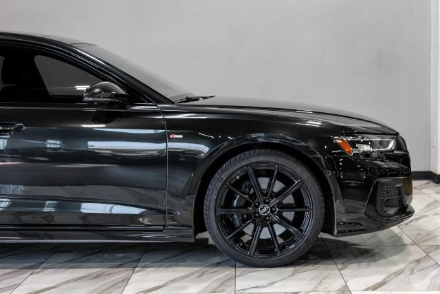 Used 2022 Audi A8 L 3.0T w/ Executive Package AWD/4WD image 14