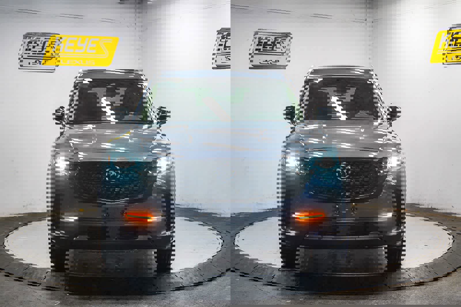 Used 2025 MAZDA CX-50 AWD 2.5 S w/ Premium Package image 6