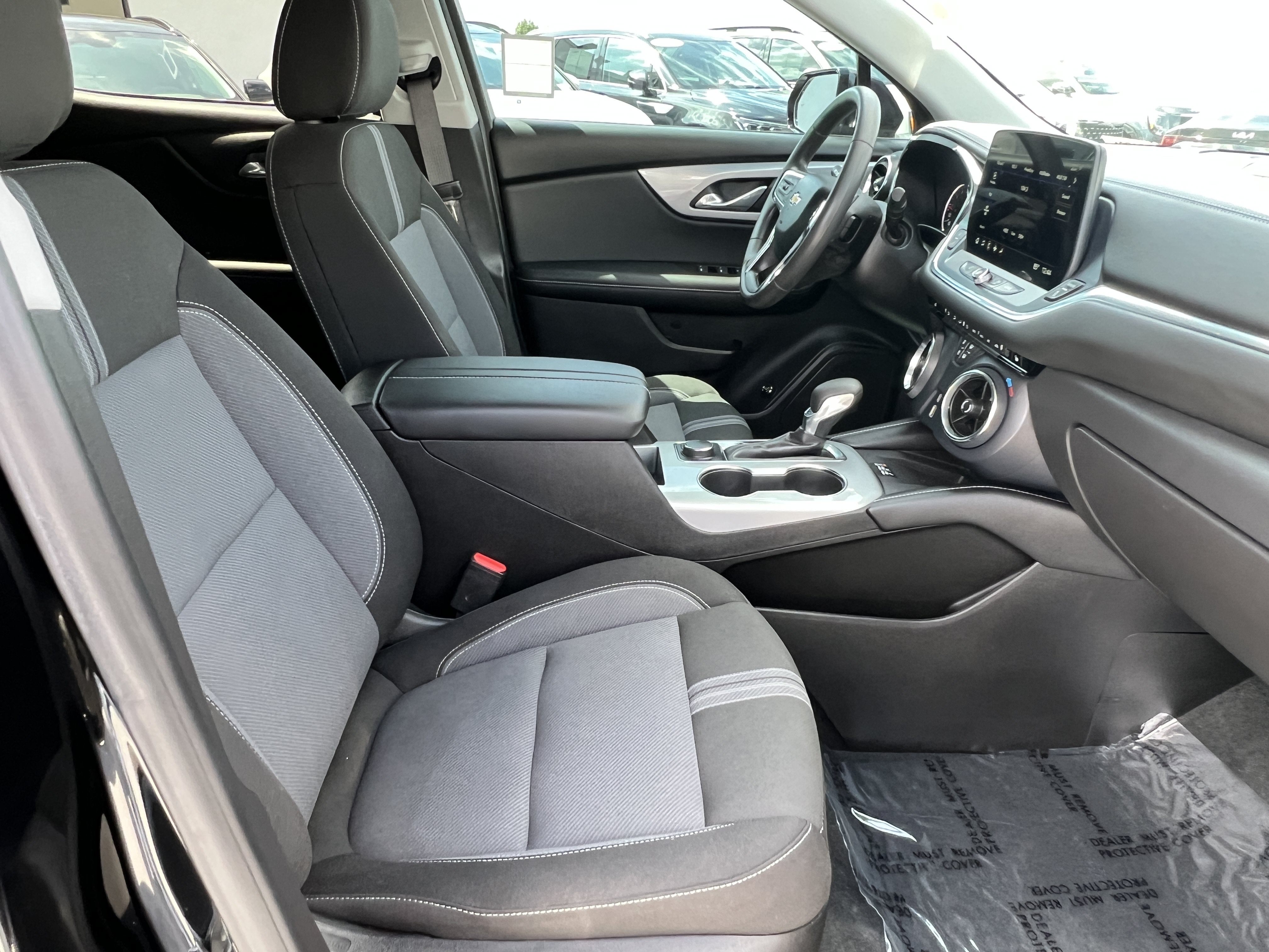 Used 2024 Chevrolet Blazer LT w/ Convenience Package FWD image 15