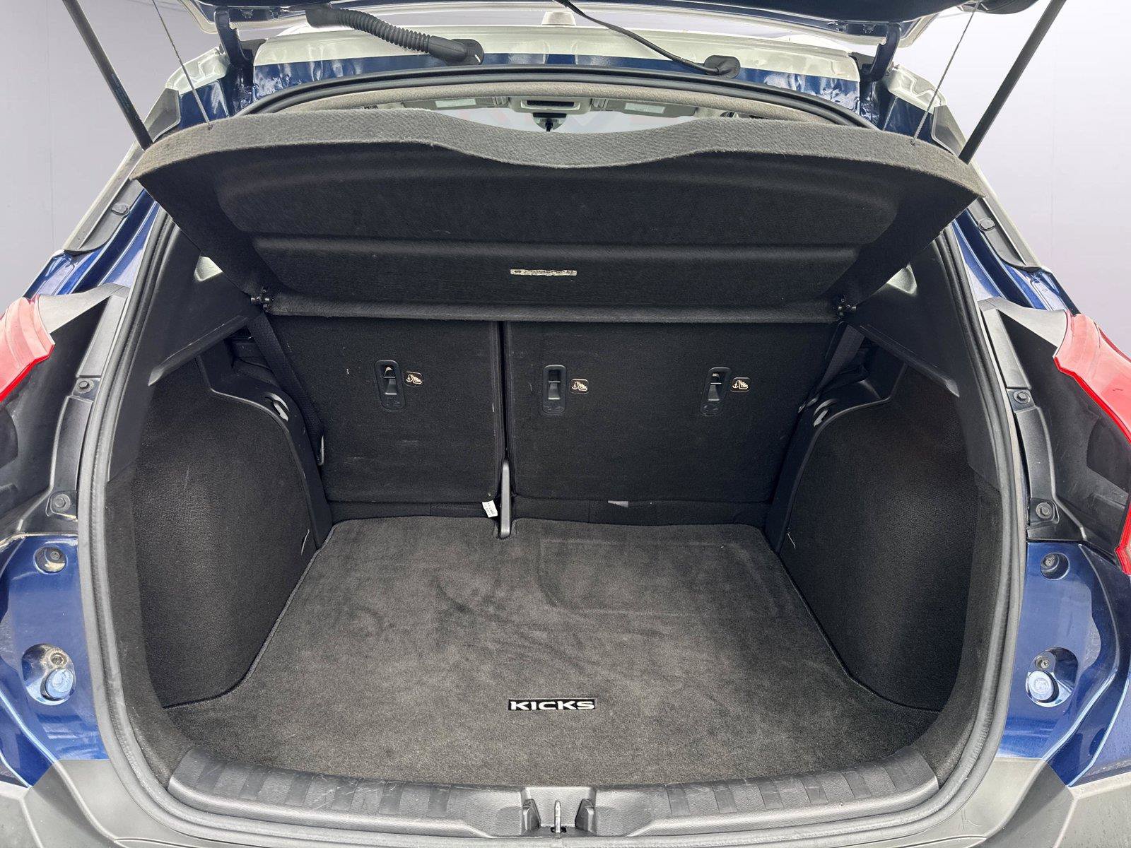 Used 2020 Nissan Kicks SV FWD image 26