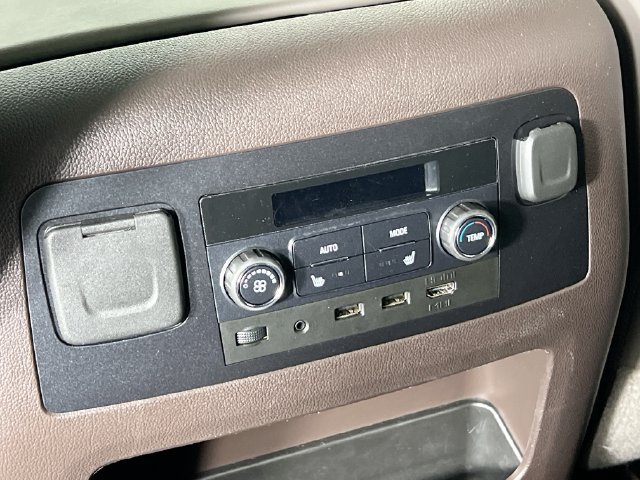 Used 2019 GMC Yukon XL Denali w/ Denali Ultimate Package AWD/4WD image 27