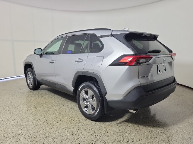 Used 2024 Toyota RAV4 XLE FWD image 7