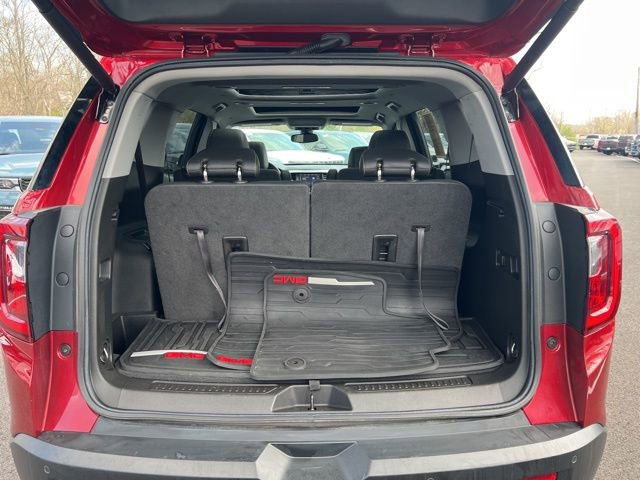 Used 2023 GMC Acadia SLT w/ Elevation Edition image 25