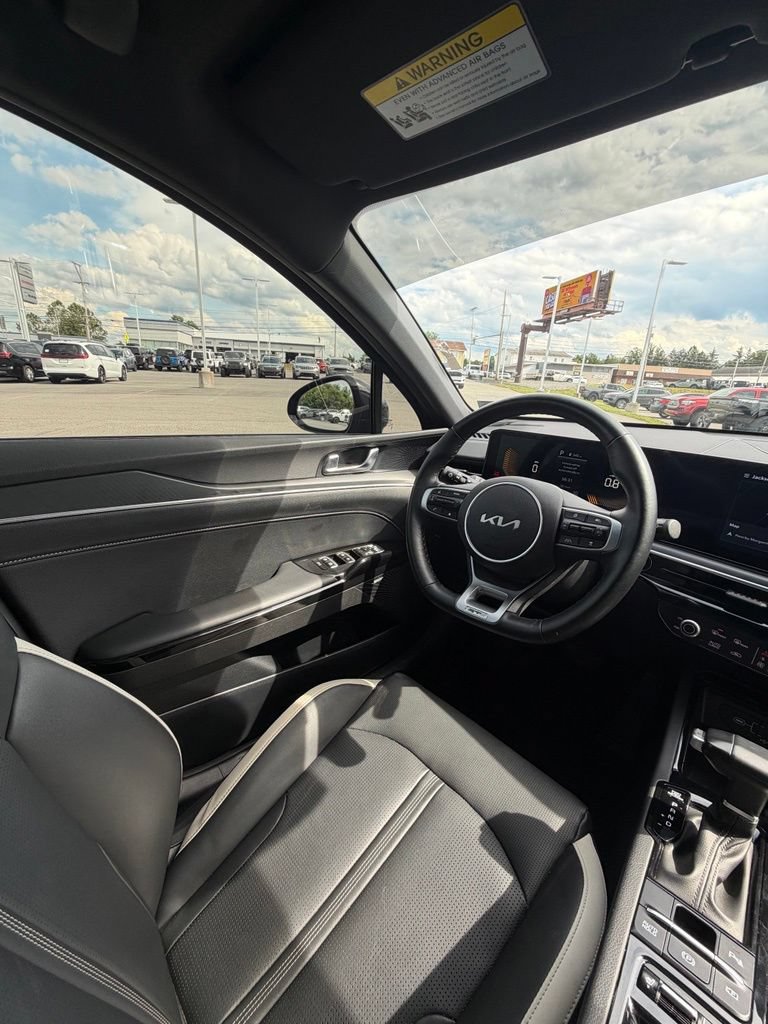 Used 2025 Kia K5 GT-Line w/ GT-Line Premium Package AWD/4WD image 14