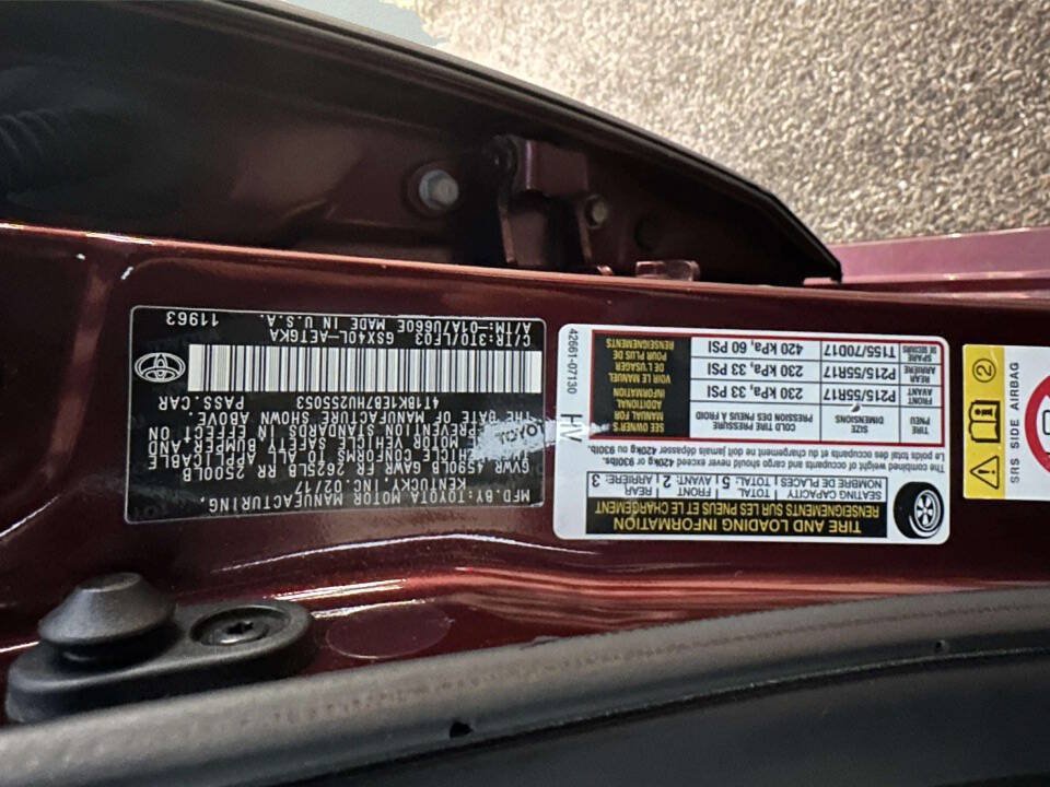 Used 2017 Toyota Avalon XLE Premium FWD image 33