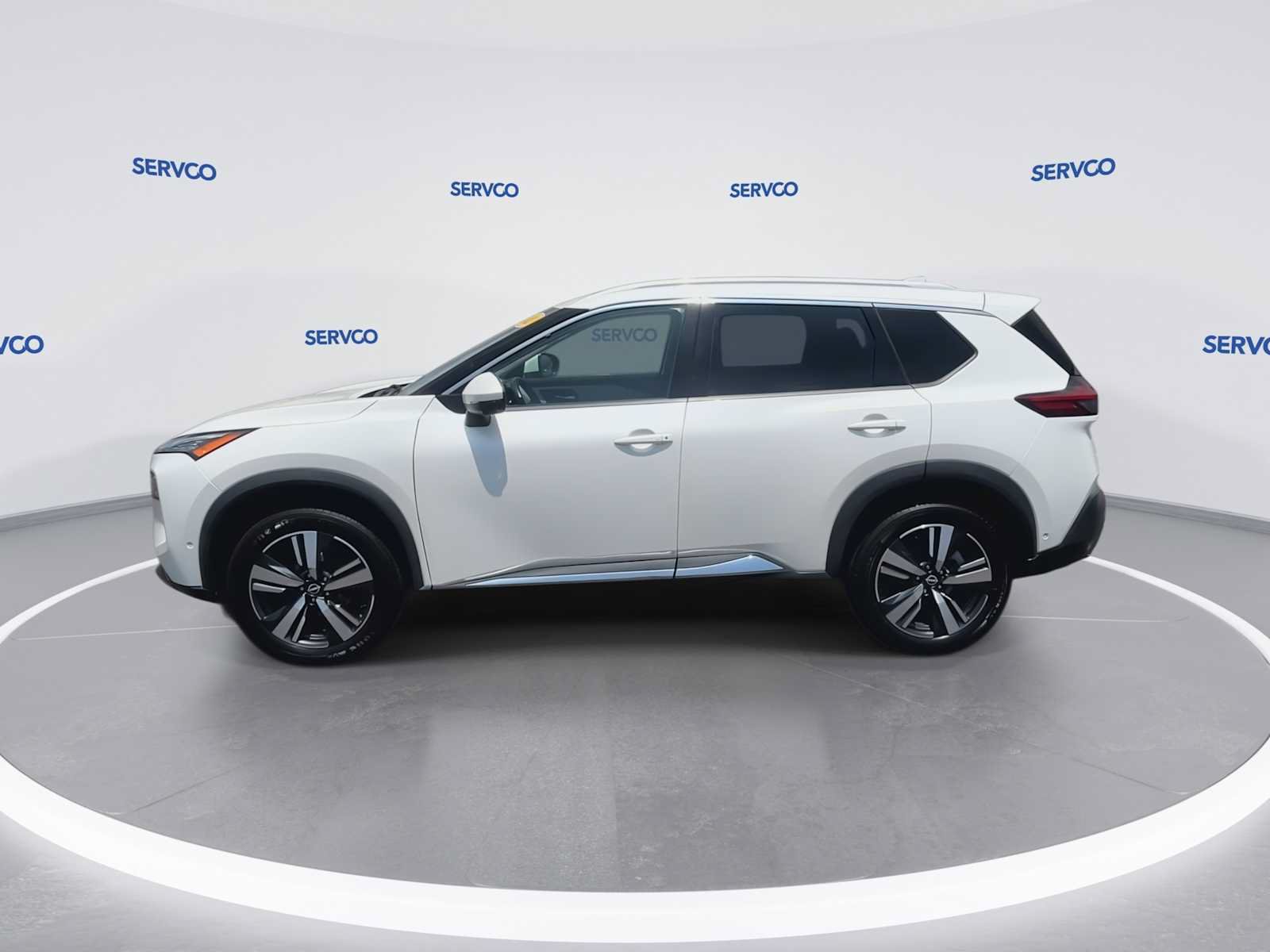 Used 2023 Nissan Rogue SL w/ SL Premium Package AWD/4WD image 5