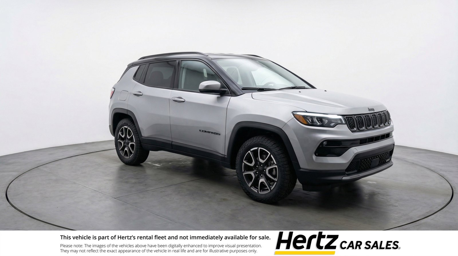 Used 2025 Jeep Compass Trailhawk image 1