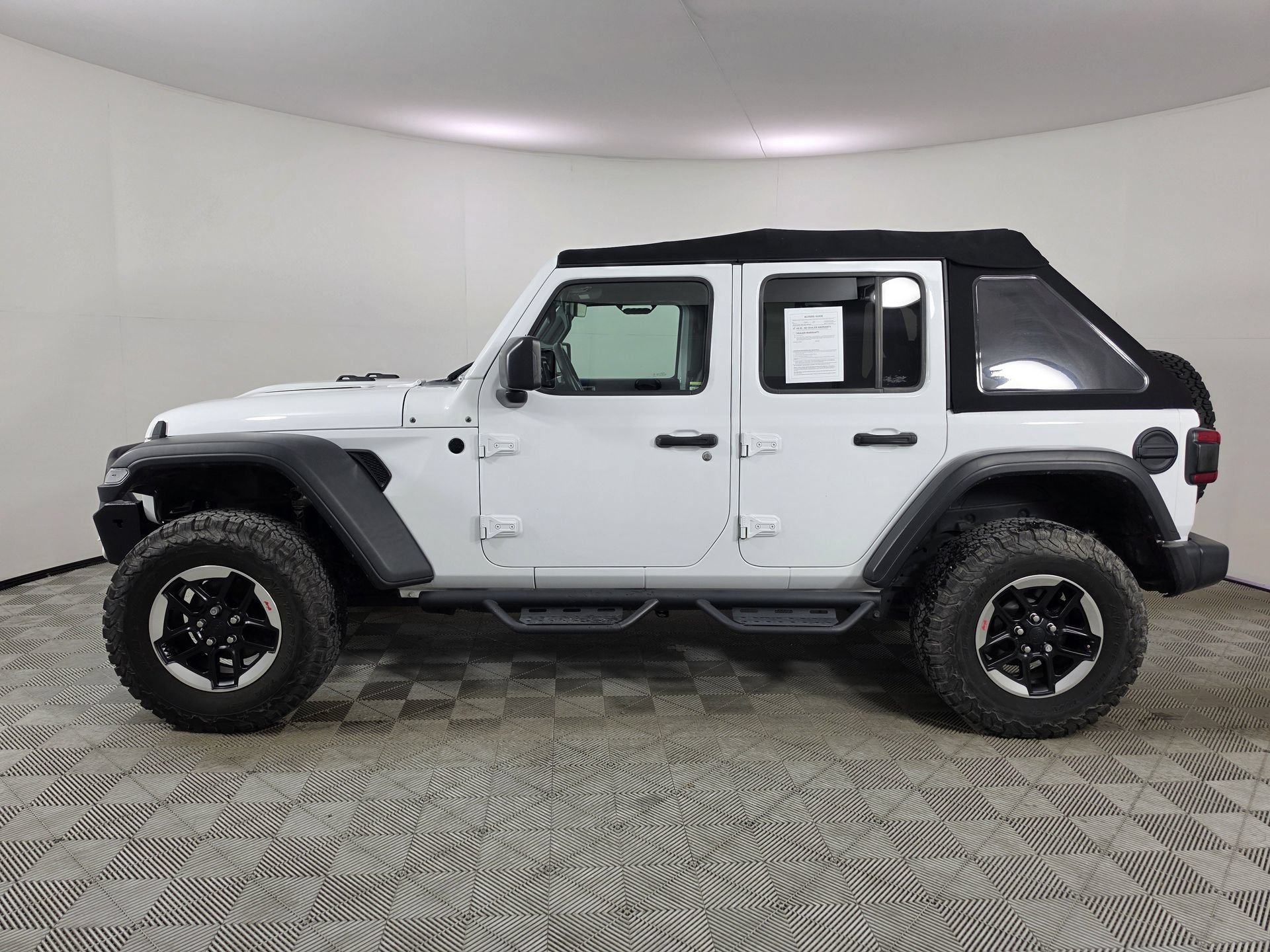 Used 2019 Jeep Wrangler Unlimited Rubicon AWD/4WD image 4