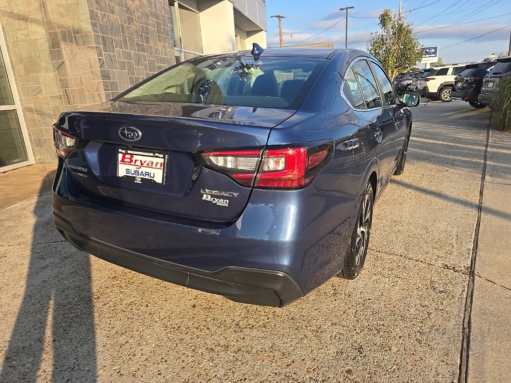 Used 2021 Subaru Legacy Premium image 12