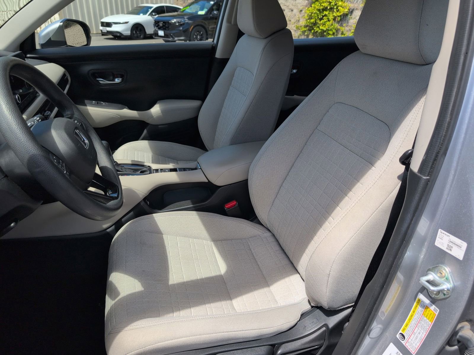 Used 2023 Honda HR-V LX image 25