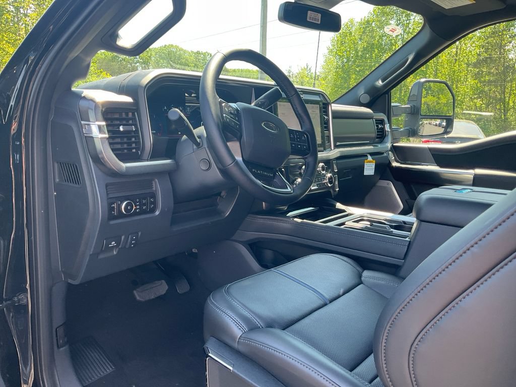 New 2026 Ford F250 Platinum AWD/4WD image 15