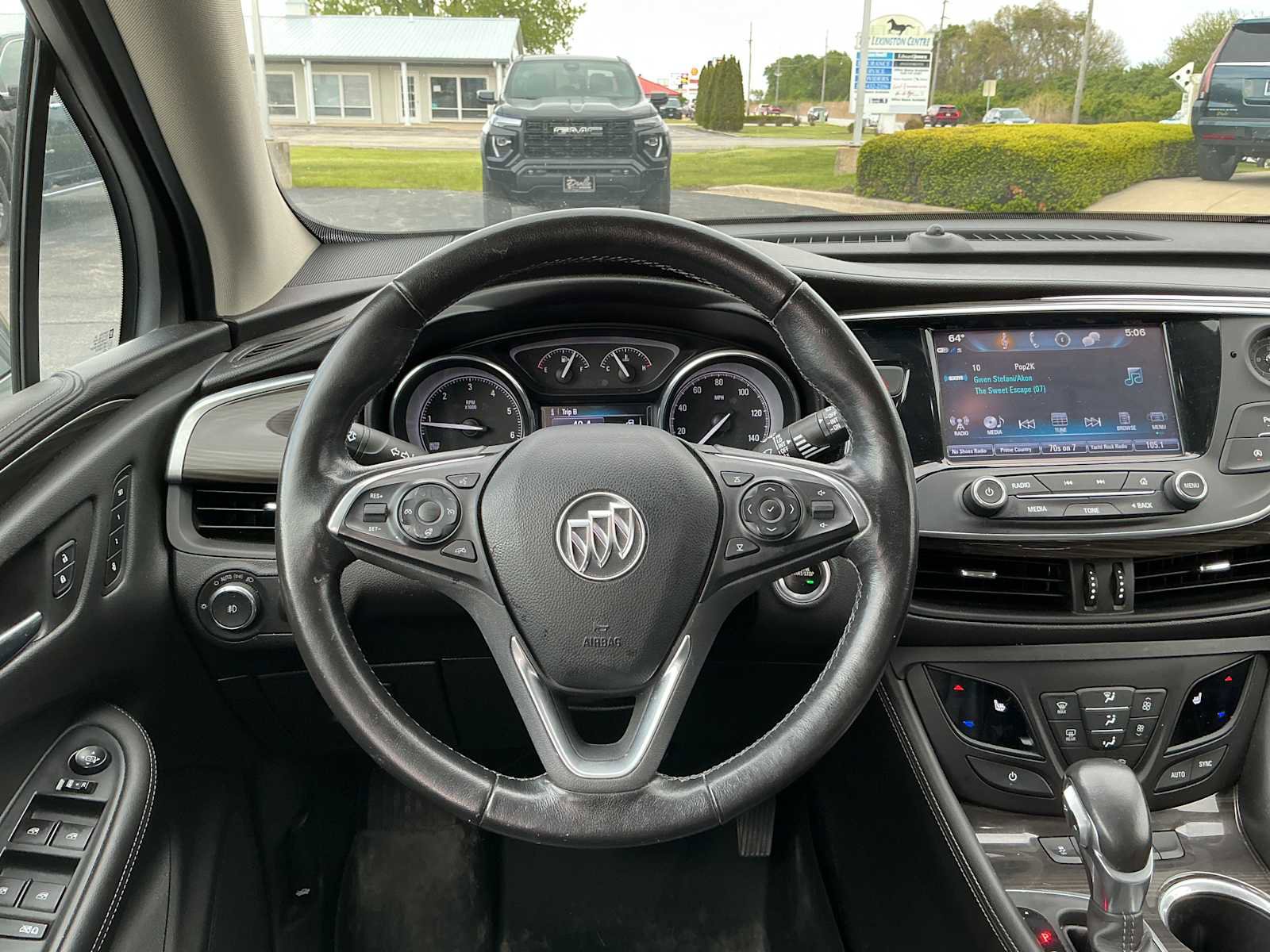 Used 2020 Buick Envision Essence w/ Experience Buick Package FWD image 8