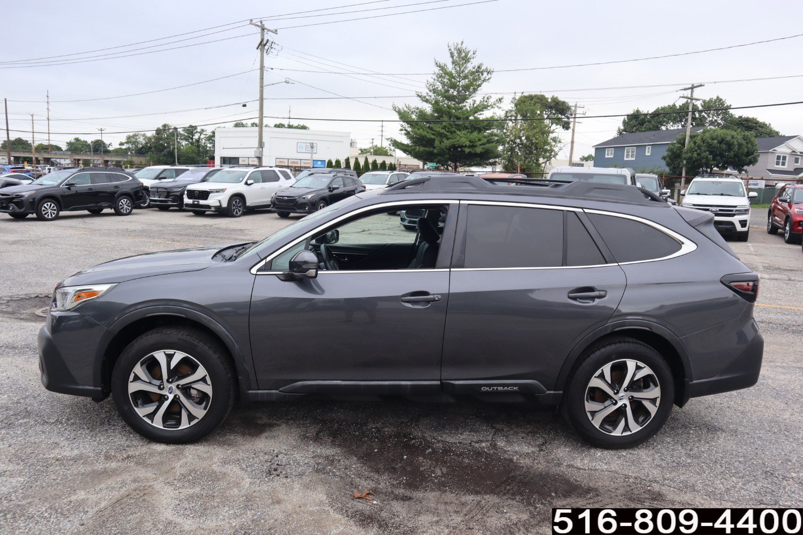 Used 2020 Subaru Outback Limited AWD/4WD image 7
