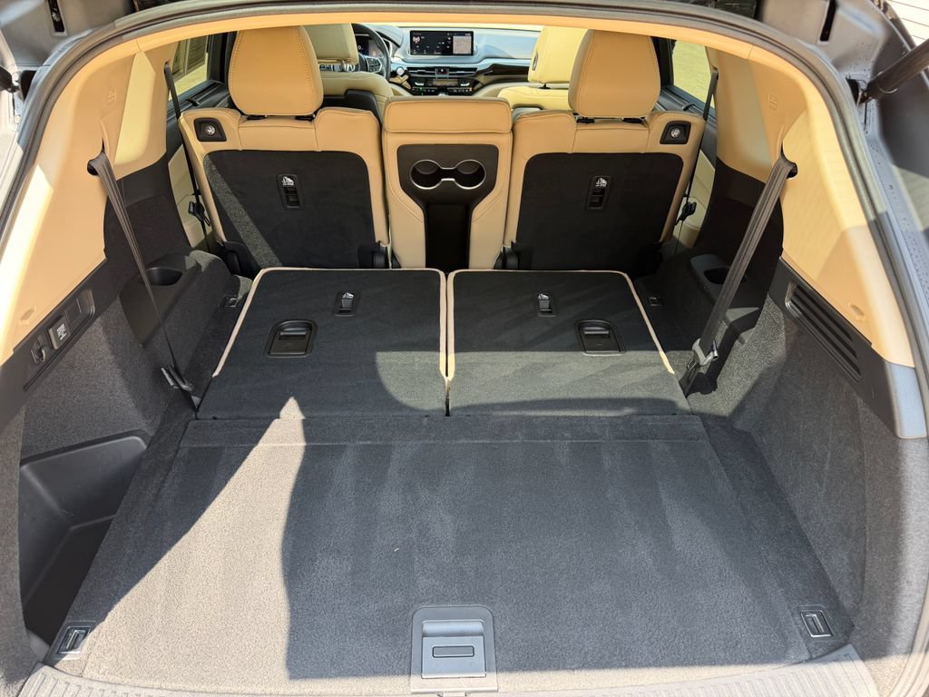 Used 2024 Acura MDX w/ Technology Package AWD/4WD image 26