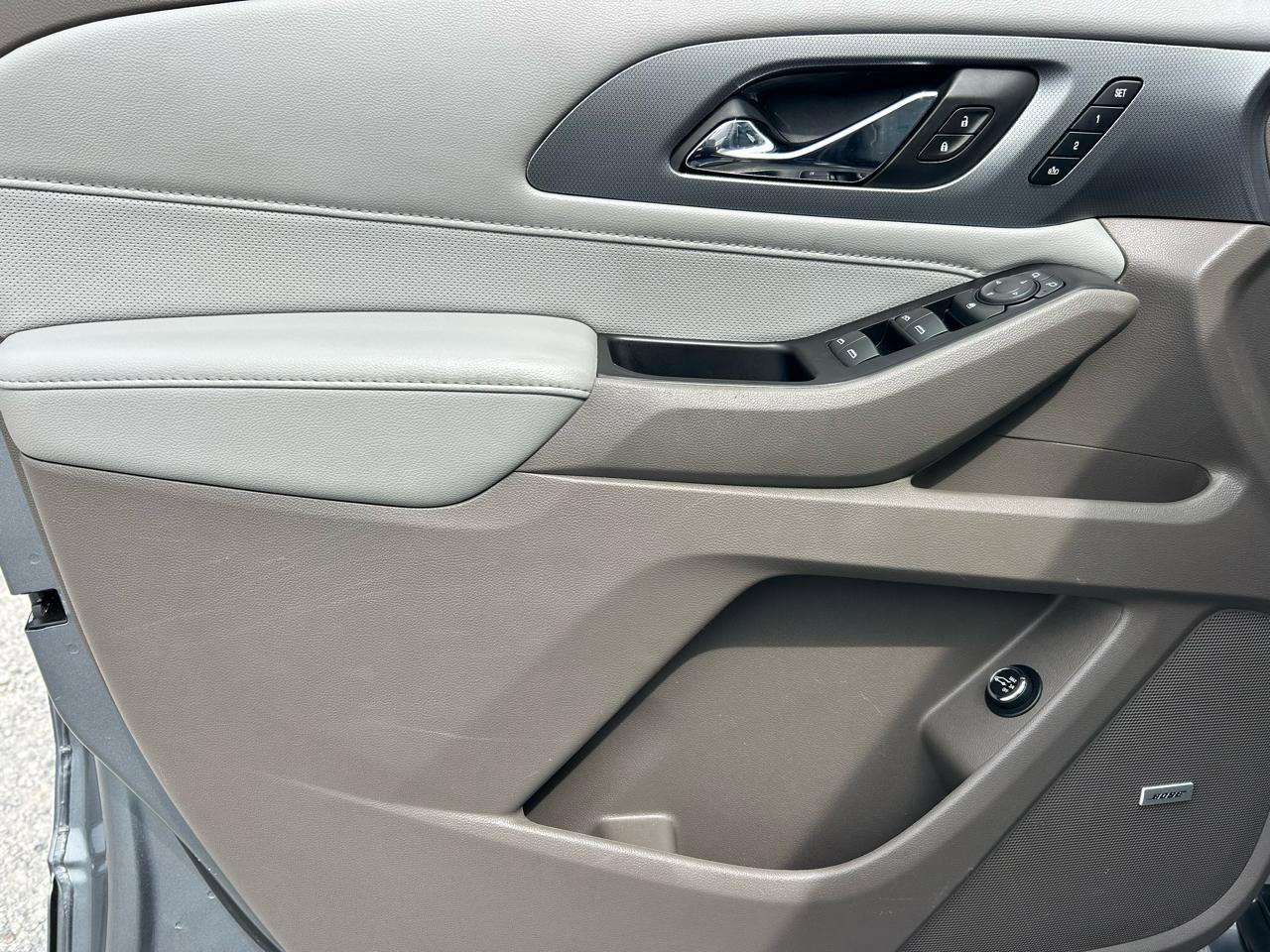 Used 2019 Chevrolet Traverse Premier w/ Driver Confidence II Package image 8