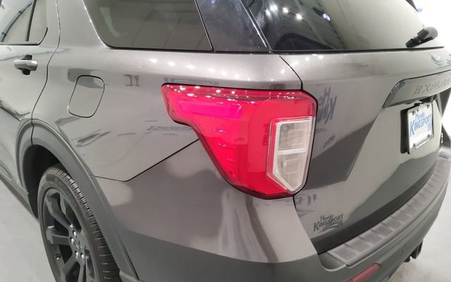 Used 2020 Ford Explorer ST w/ ST High-Performance Pack AWD/4WD image 9