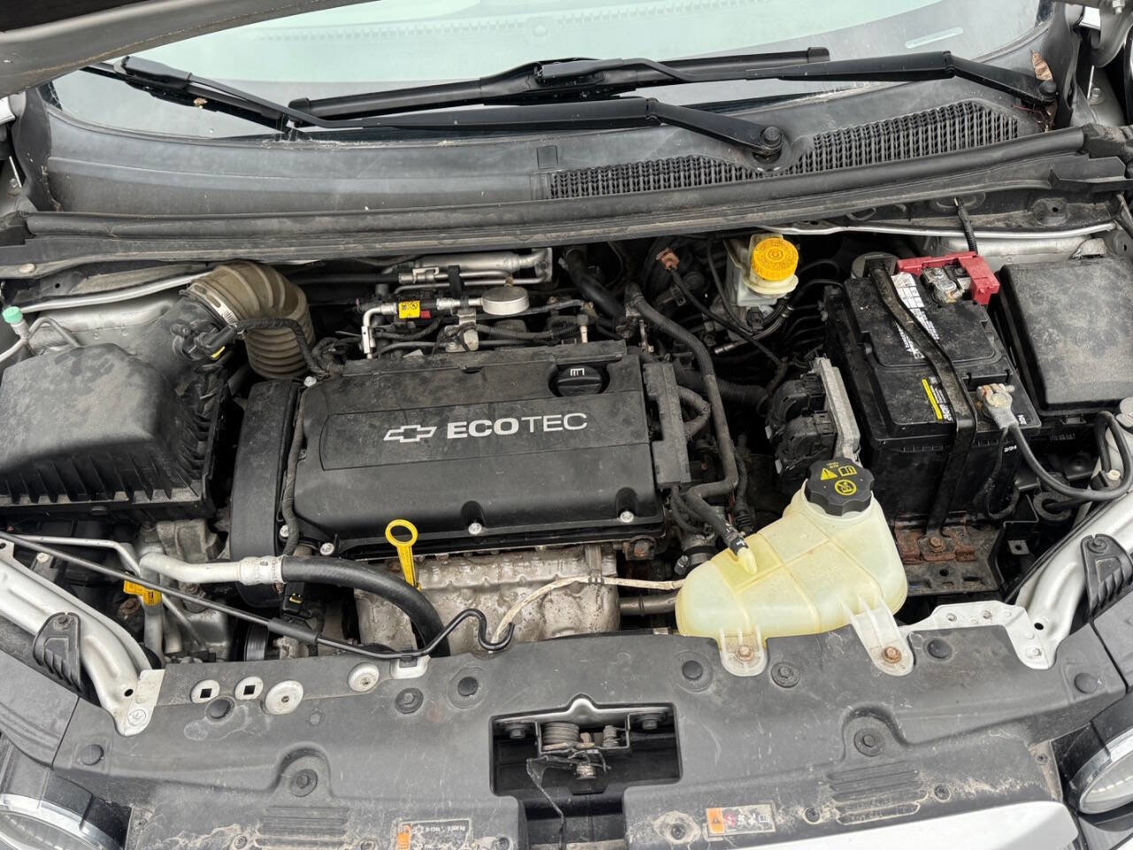 Used 2012 Chevrolet Sonic LT image 18