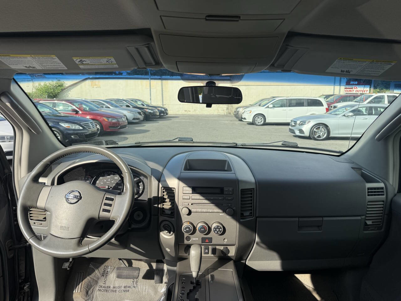 Used 2006 Nissan Titan SE image 12