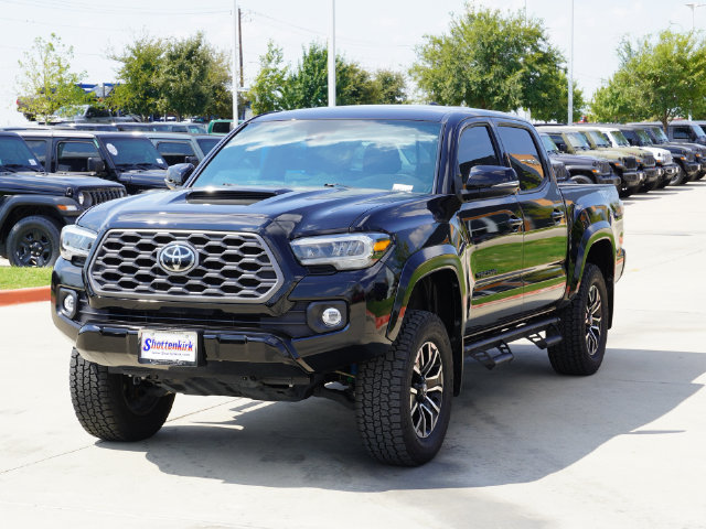 Used 2023 Toyota Tacoma TRD Sport w/ Technology Package AWD/4WD image 10