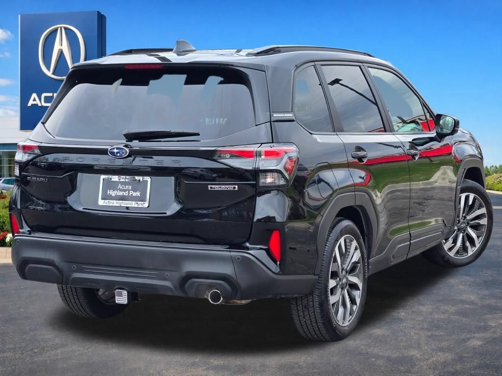Used 2025 Subaru Forester Touring AWD/4WD image 16