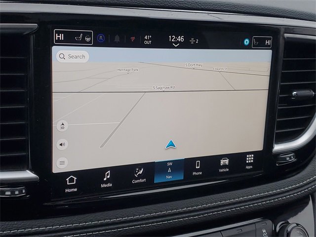 New 2026 Chrysler Pacifica Limited w/ Uconnect Theater Family Group image 26