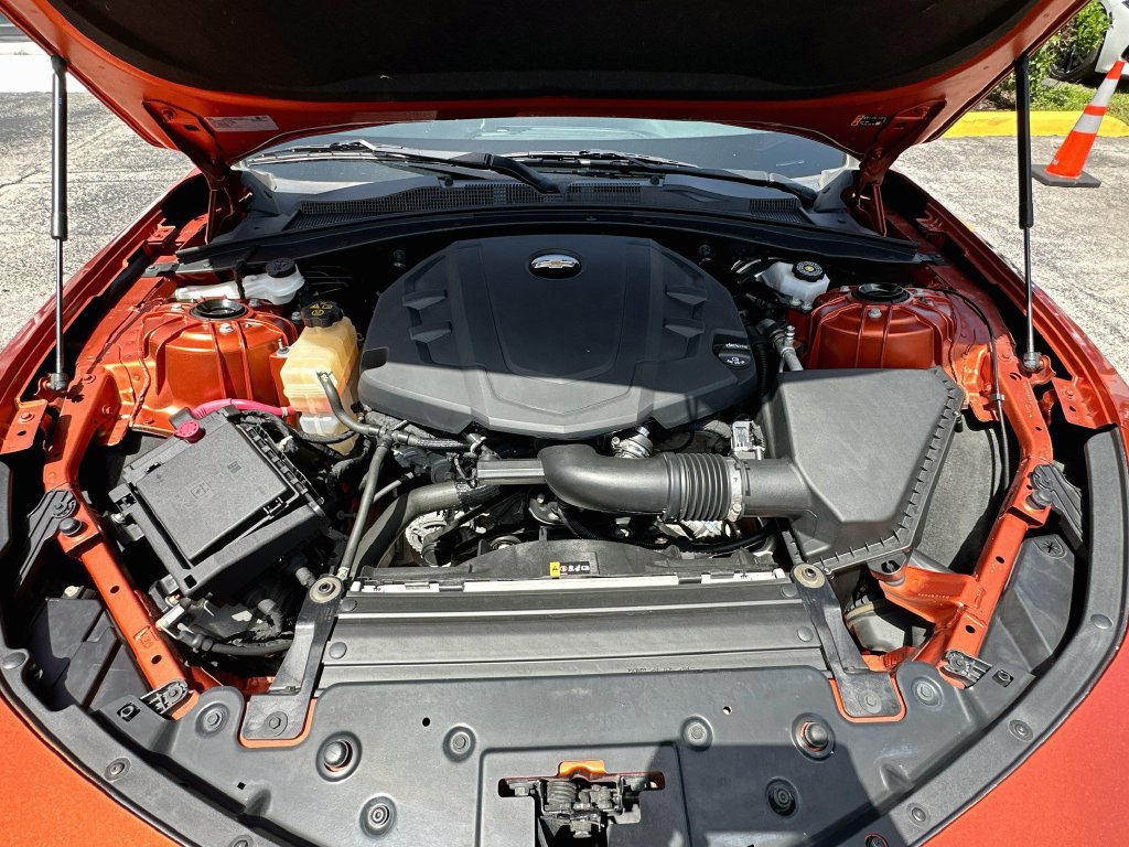 Used 2023 Chevrolet Camaro LT RWD image 23