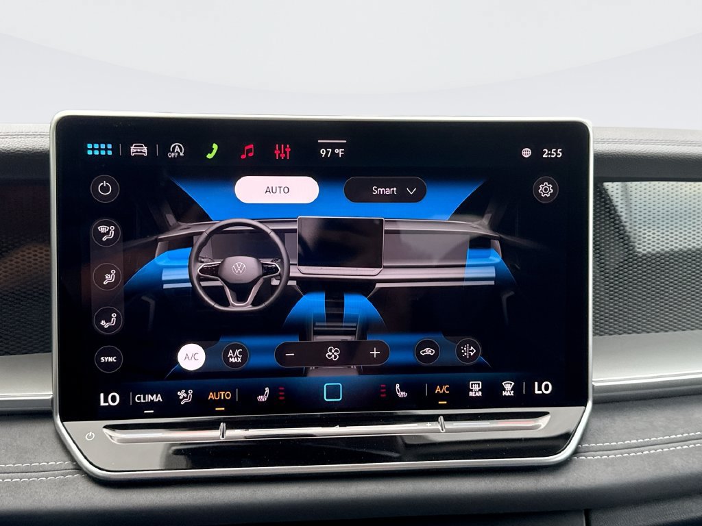 New 2026 Volkswagen Tiguan SE FWD image 16