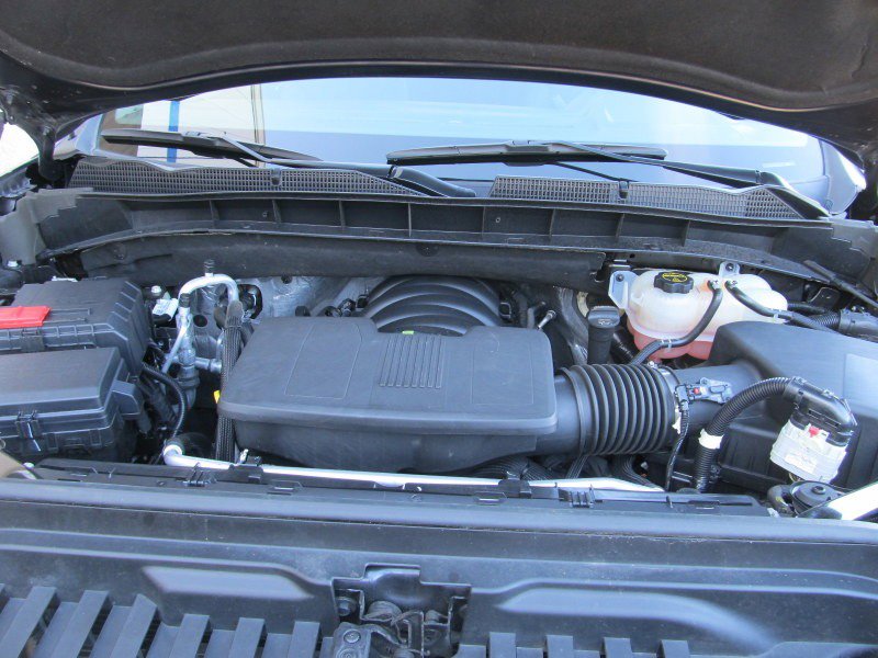 Used 2025 GMC Sierra 1500 SLT image 6