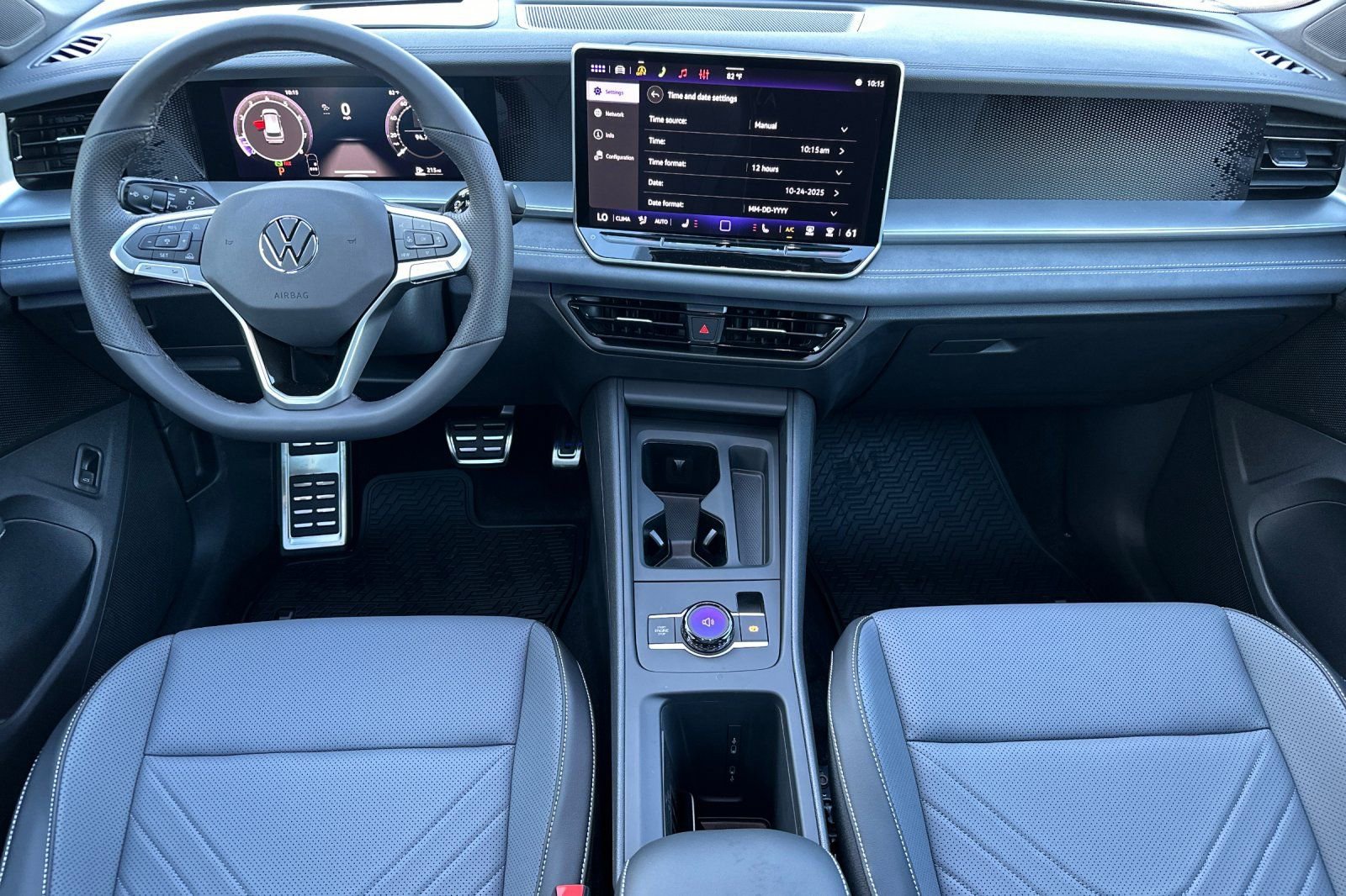 New 2026 Volkswagen Tiguan SE R-Line image 12