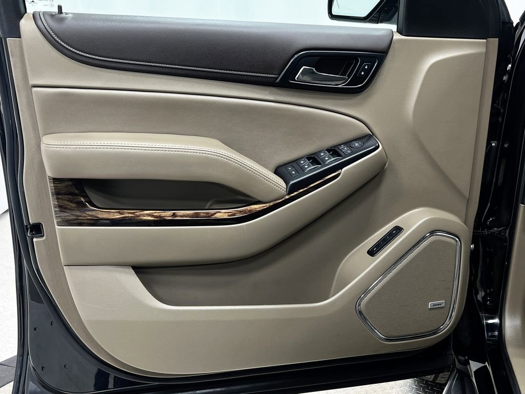 Used 2019 GMC Yukon SLT w/ Open Road Package image 16