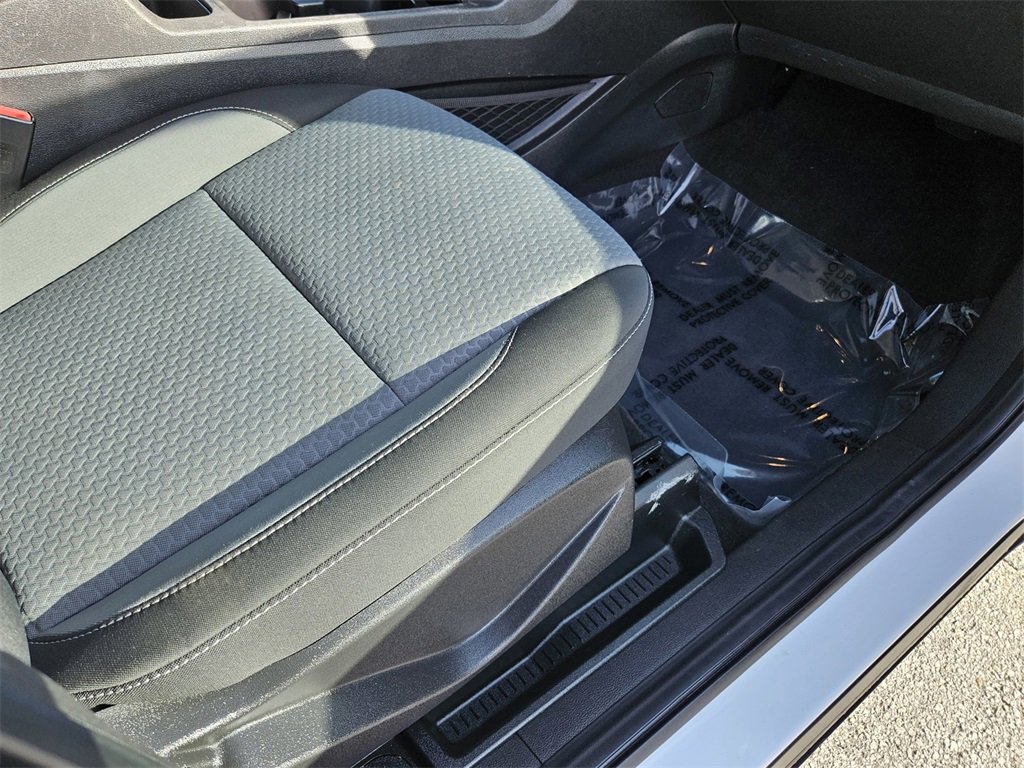 Used 2019 Ford Escape SE image 34