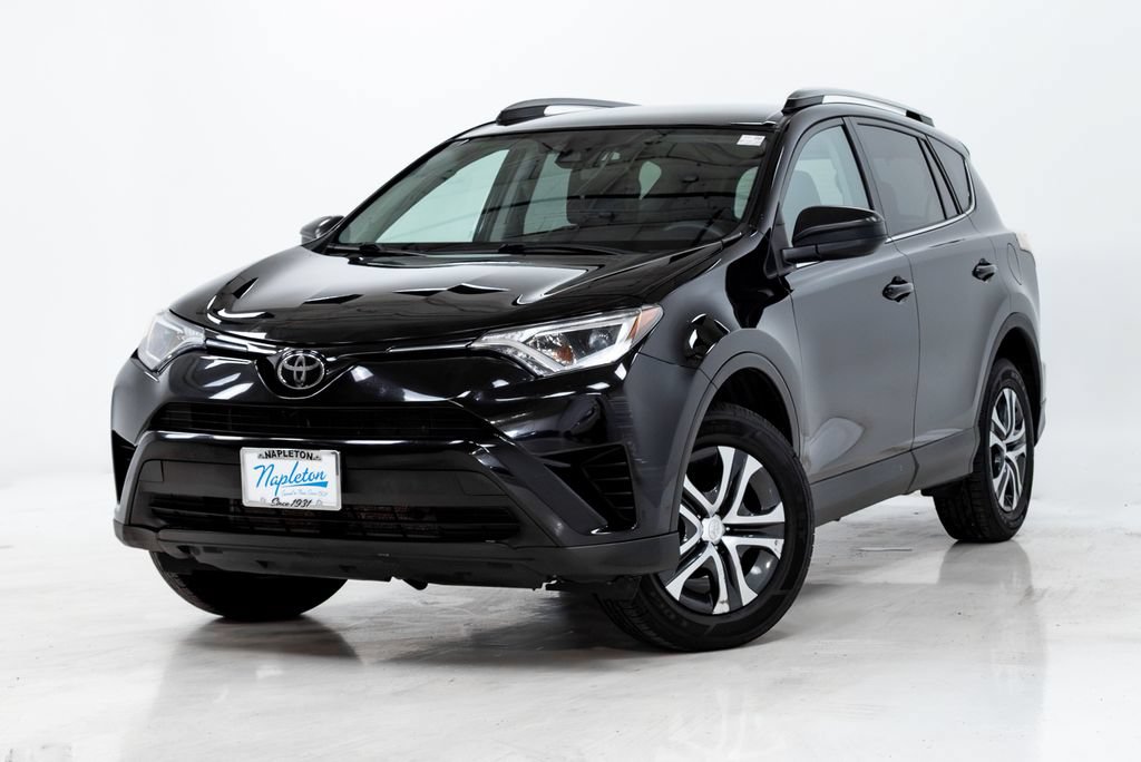 Used 2018 Toyota RAV4 LE w/ All Weather Liner Package AWD/4WD image 1