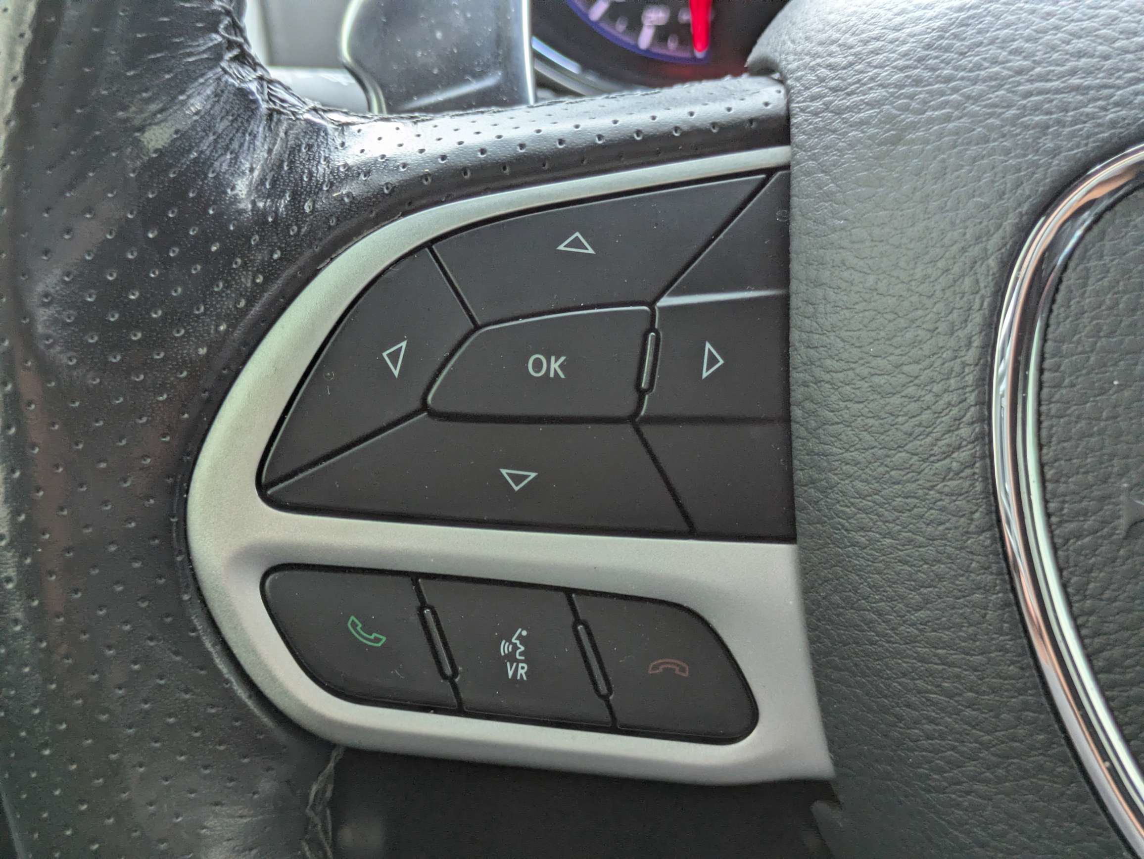 Used 2021 Jeep Grand Cherokee SRT AWD/4WD image 15