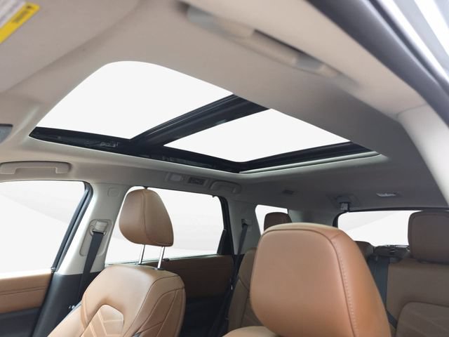 Used 2024 Nissan Pathfinder Platinum w/ Cargo Package FWD image 29