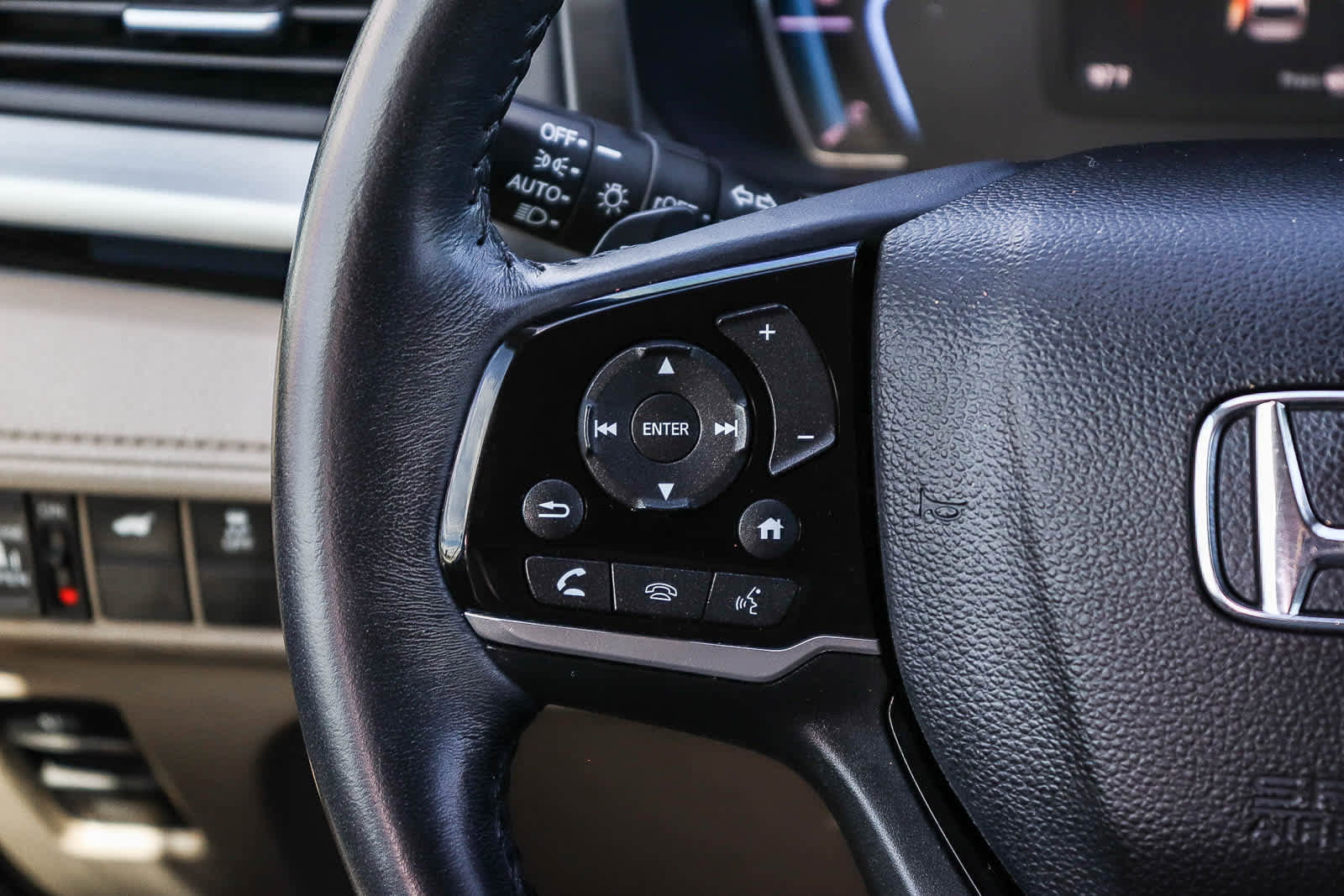 Used 2022 Honda Odyssey Touring image 19