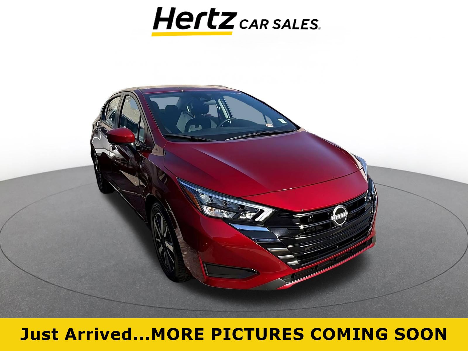 Used 2025 Nissan Versa SV FWD image 1