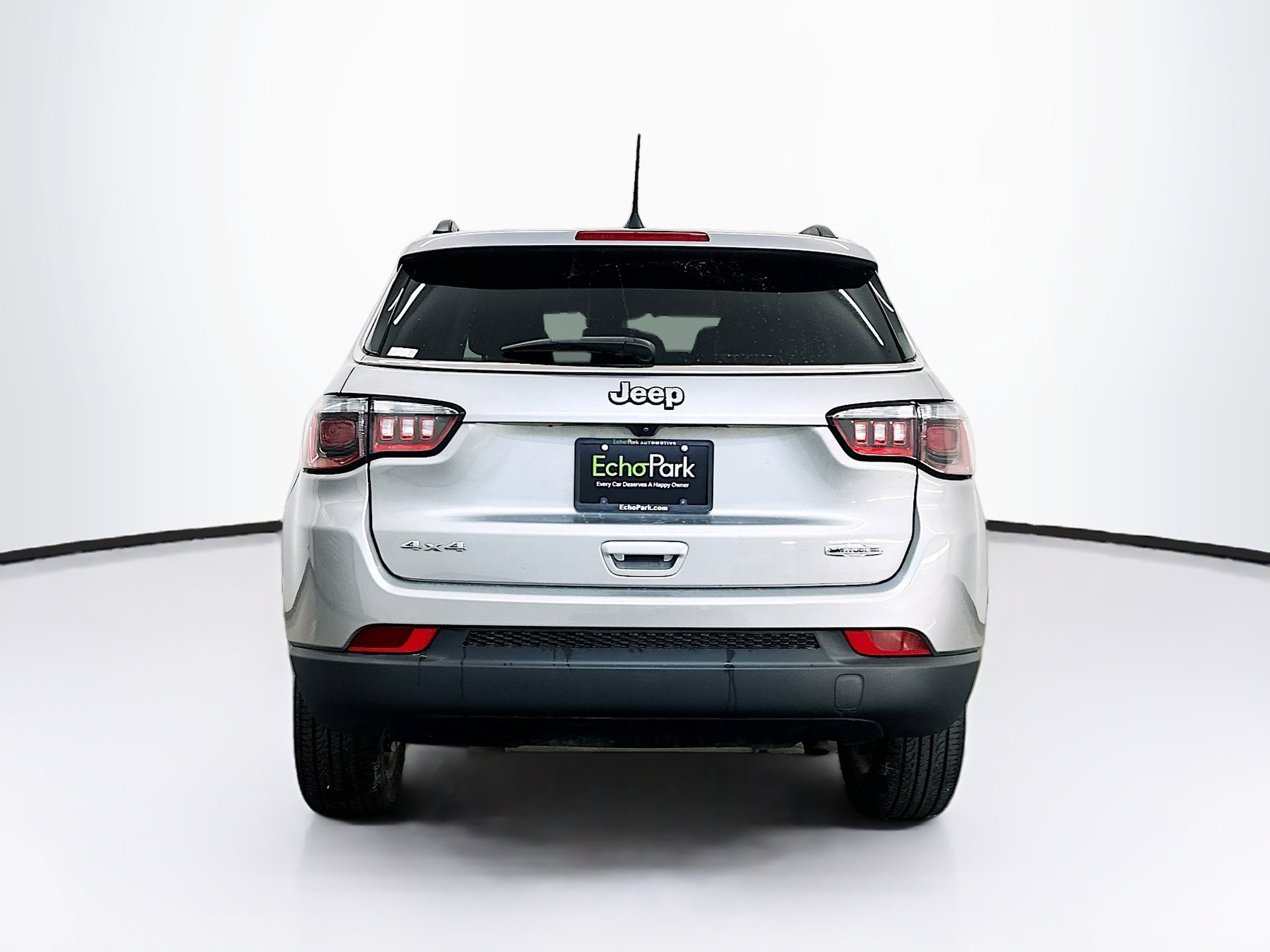 Used 2022 Jeep Compass Latitude image 7