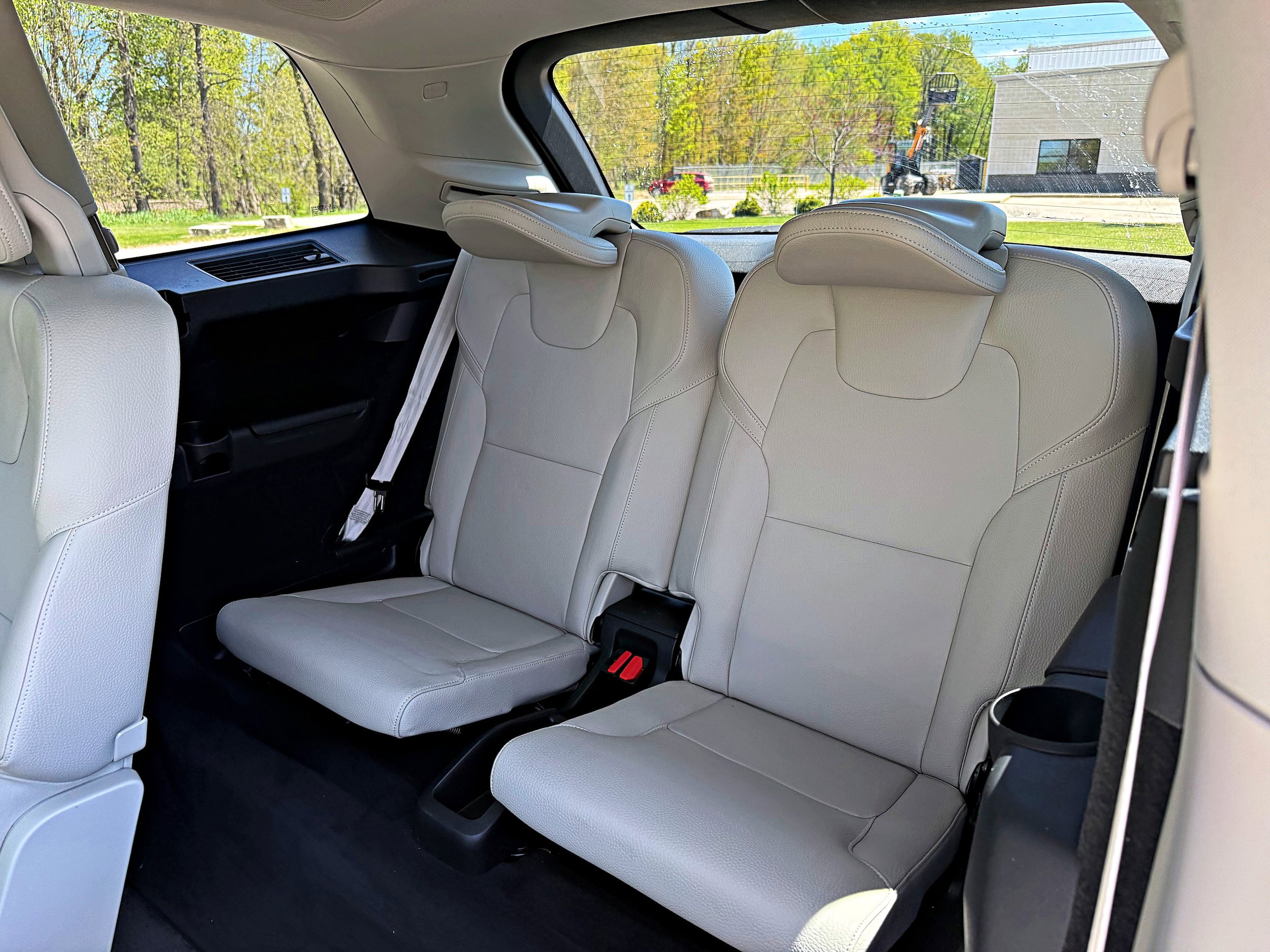 Used 2021 Volvo XC90 T6 Momentum AWD/4WD image 21