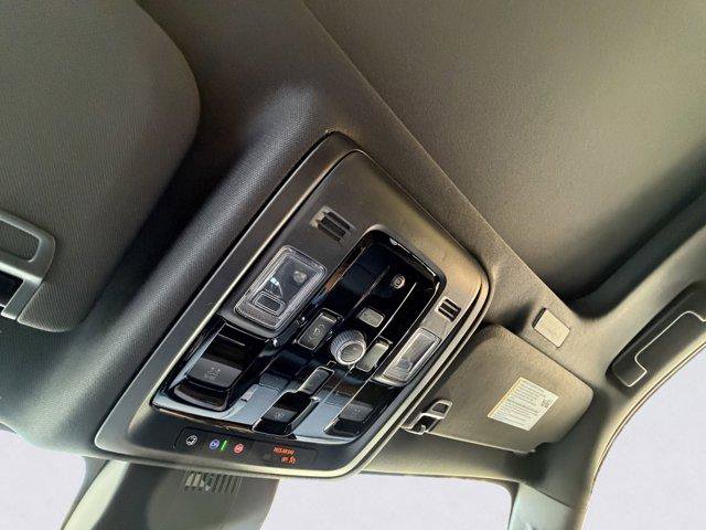 New 2026 GMC Yukon XL Denali w/ Sun & Power Step Package image 38