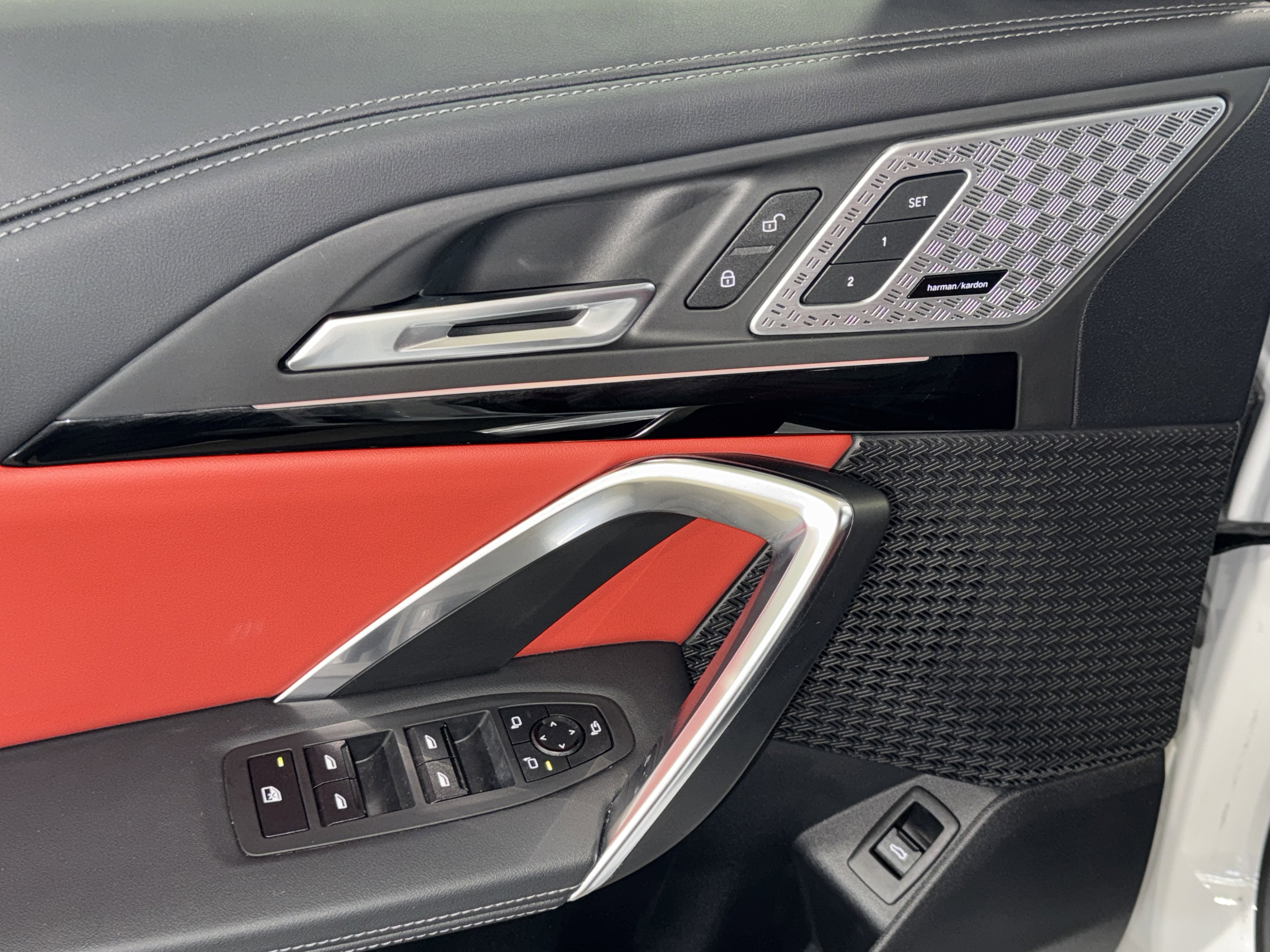 Certified 2025 BMW X1 xDrive28i w/ Premium Package image 18