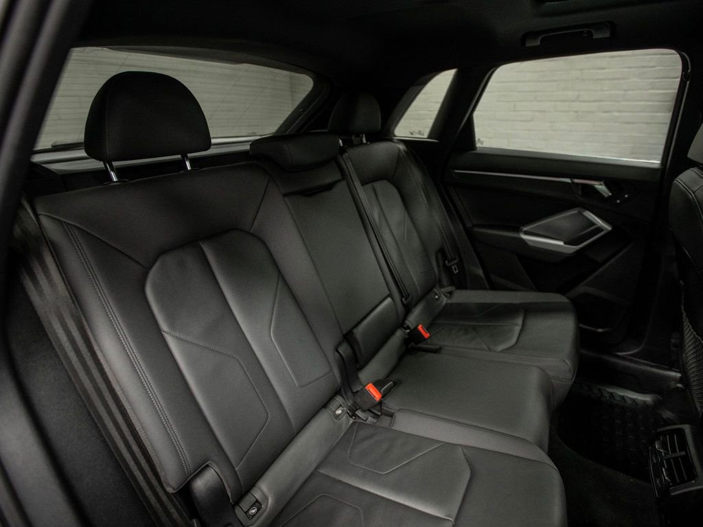 Used 2021 Audi Q3 2.0T Premium w/ Convenience Package image 27