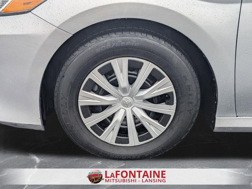 Used 2023 Toyota Camry LE FWD image 32