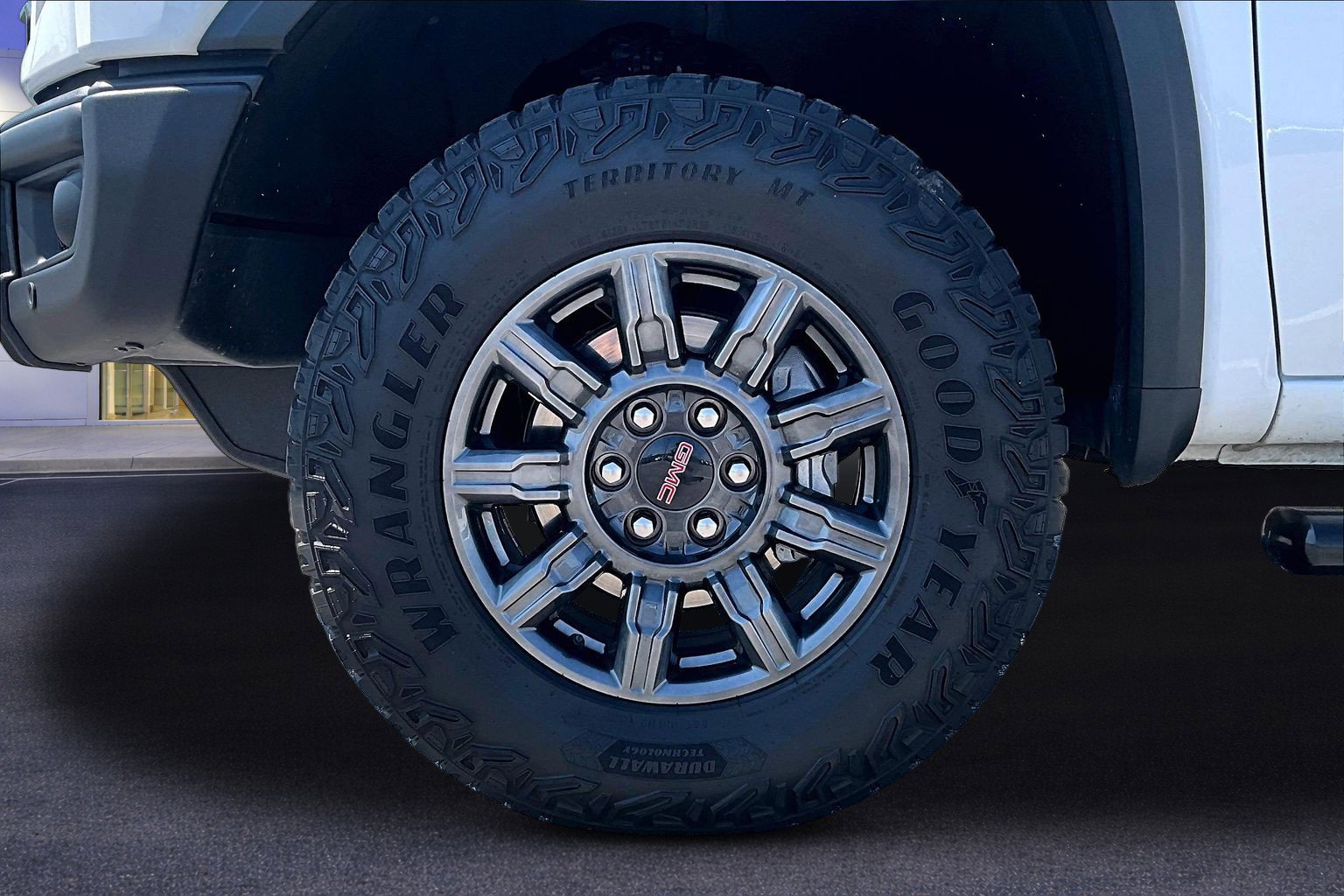 Used 2024 GMC Sierra 1500 AT4X image 36
