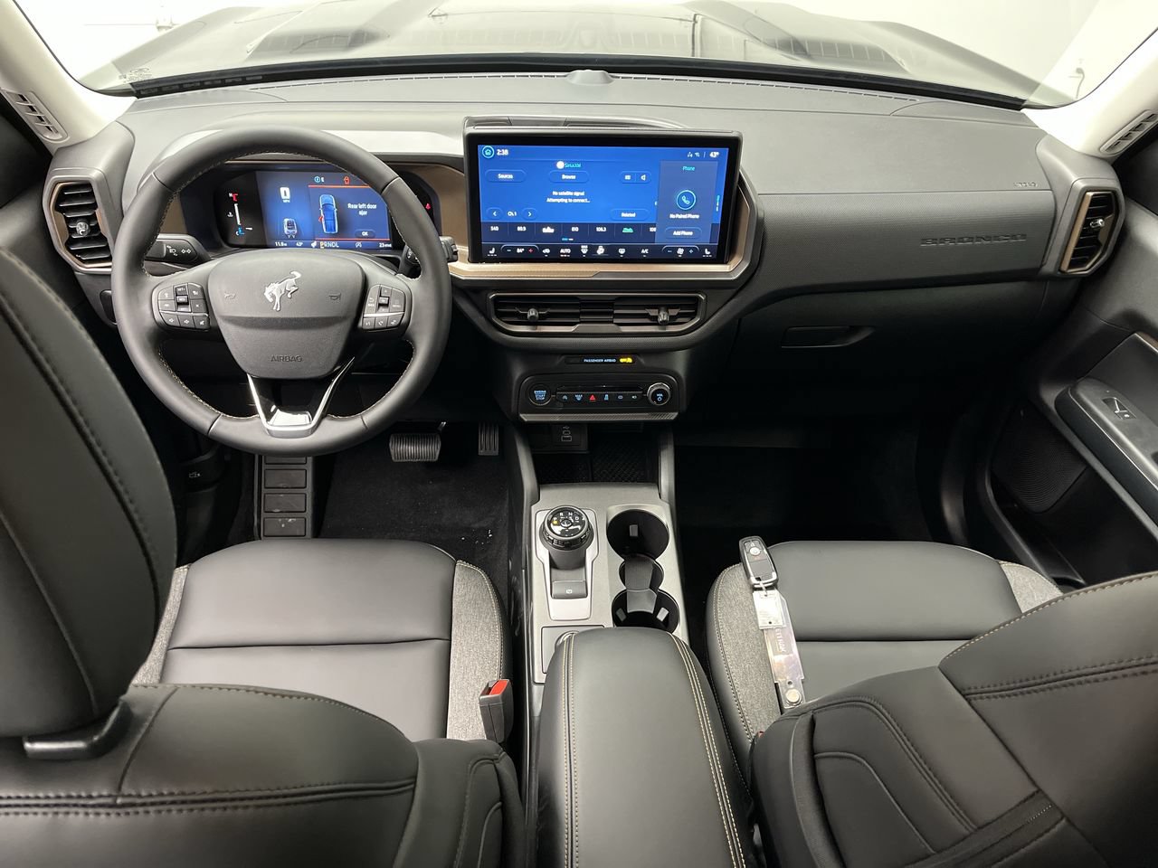 New 2026 Ford Bronco Sport Big Bend w/ Convenience Package AWD/4WD image 4