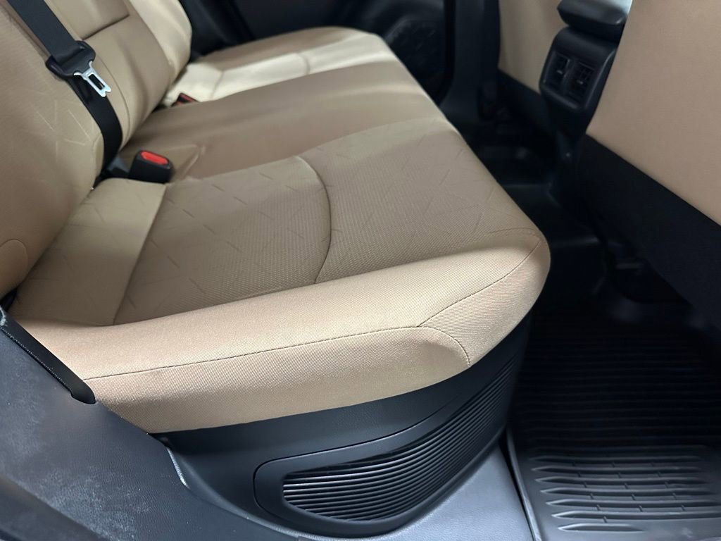 Used 2025 Toyota RAV4 XLE image 53
