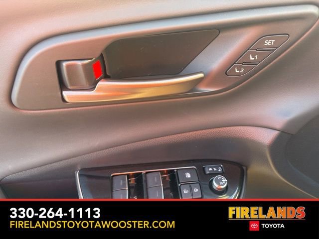 New 2026 Toyota Crown Platinum image 10