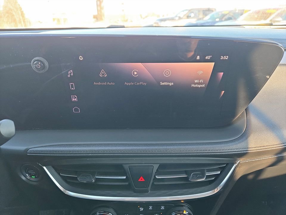 Used 2024 Buick Encore GX Sport Touring image 25