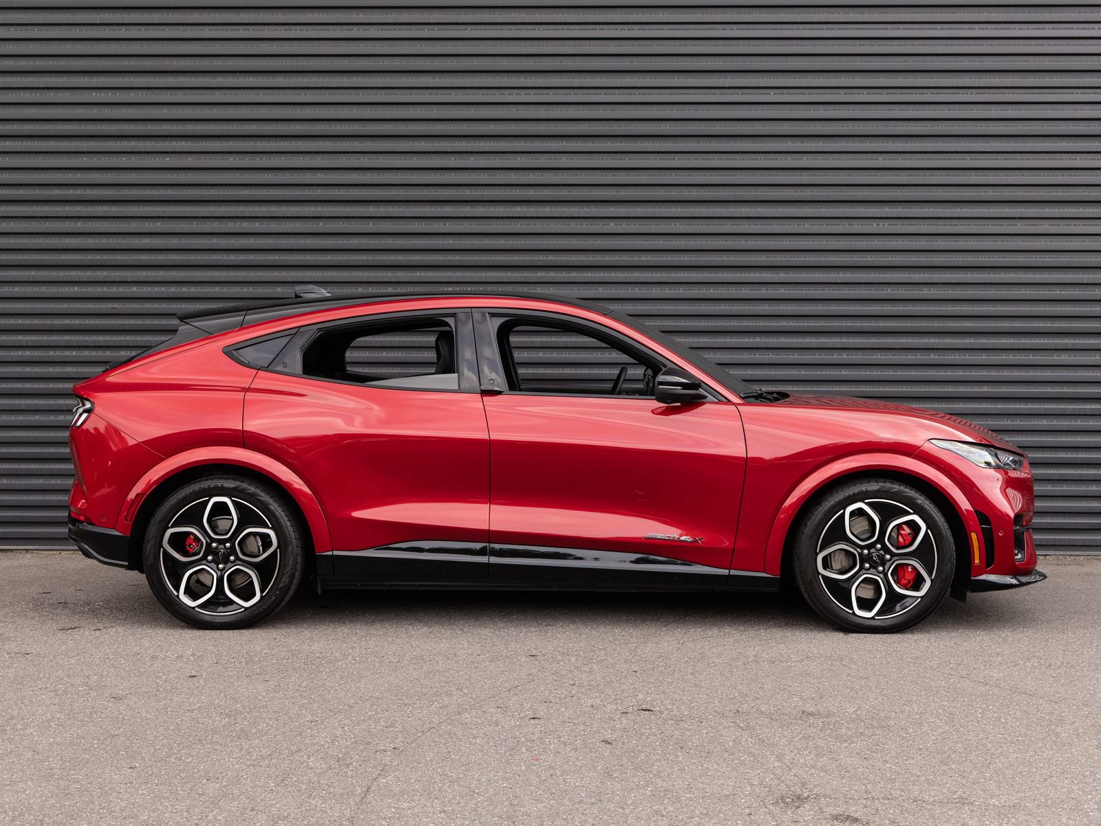 Used 2024 Ford Mustang Mach-E GT AWD/4WD image 6