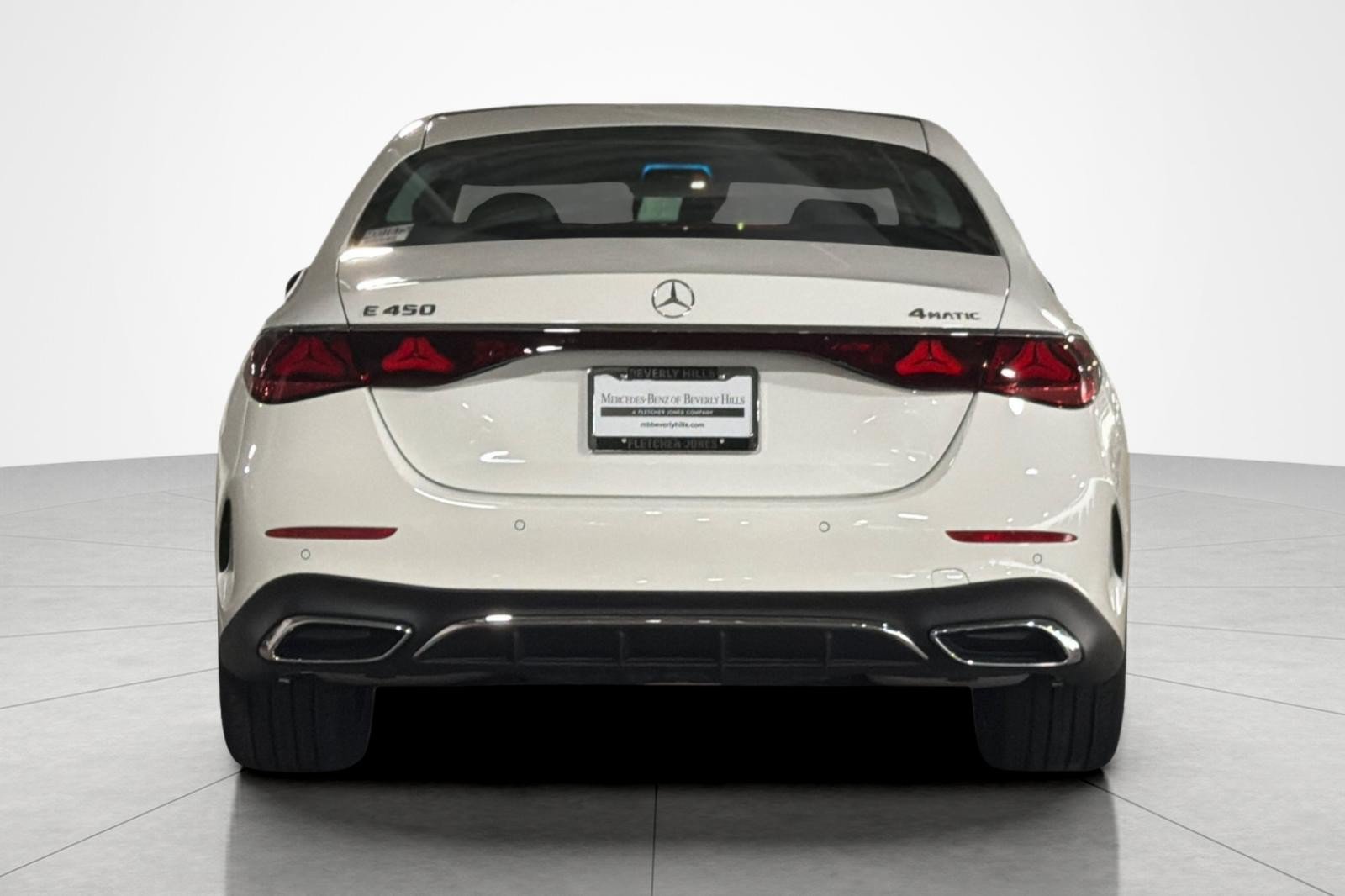 New 2027 Mercedes-Benz E 450 4MATIC Sedan image 4