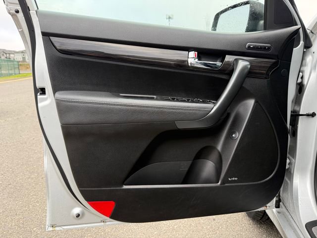Used 2012 Kia Sorento SX w/ SX Premium Pkg image 17